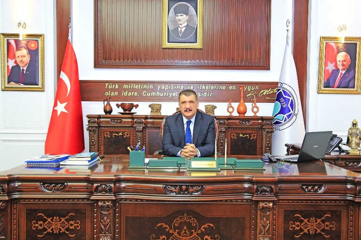 Gürkan\'dan Miraç Kandili Mesajı