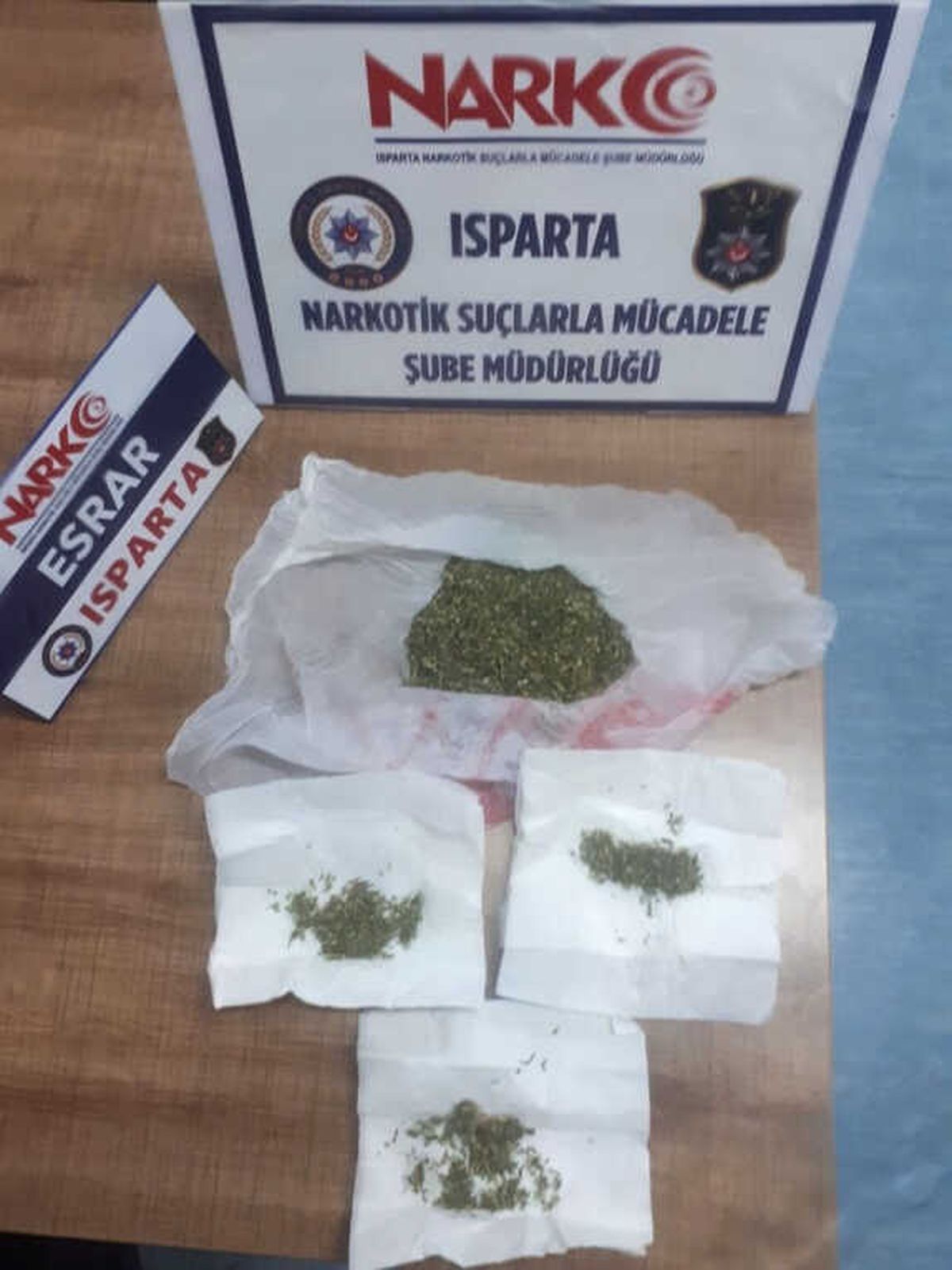 Isparta\'da 52 Gram Esrar Yakalandı