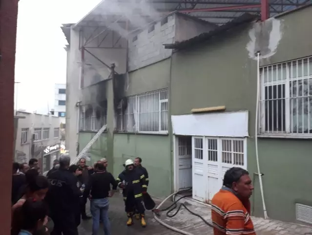 Kozan’da Ev Yangını Son Dakika