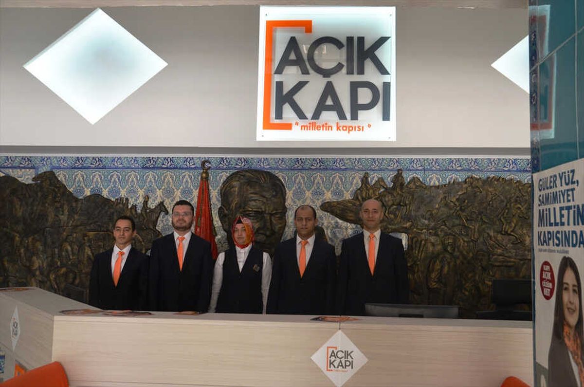 Kütahya Valiliğinde "Açık Kapı" Bürosu Oluşturuldu