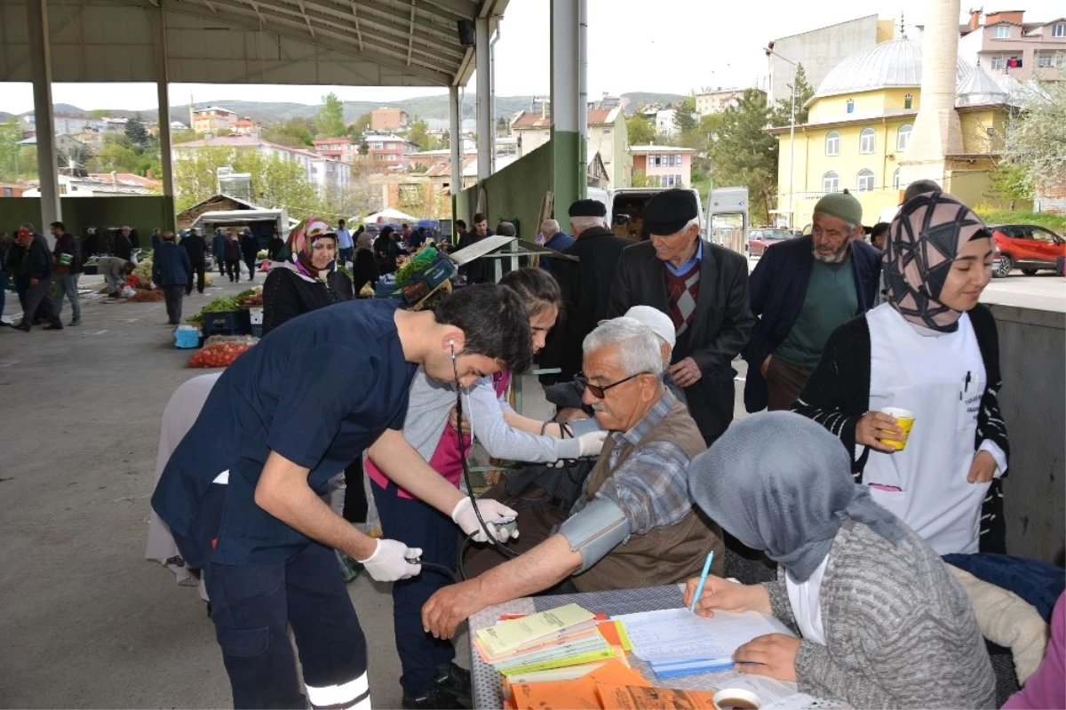 Lise Öğrencileri Obozite ve Hipertansiyona Dikkat Çekti