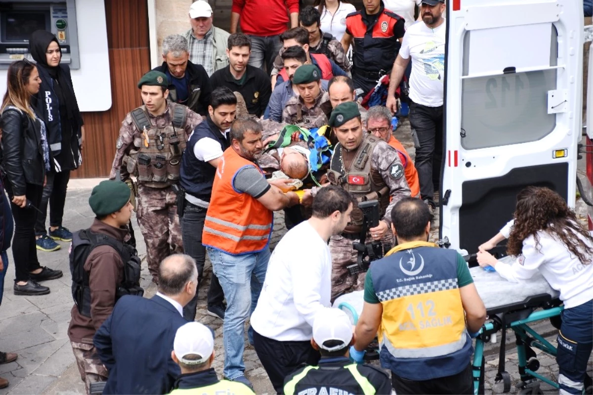 Mardin\'de Çatıda Görevli Polis Memuru Düştü
