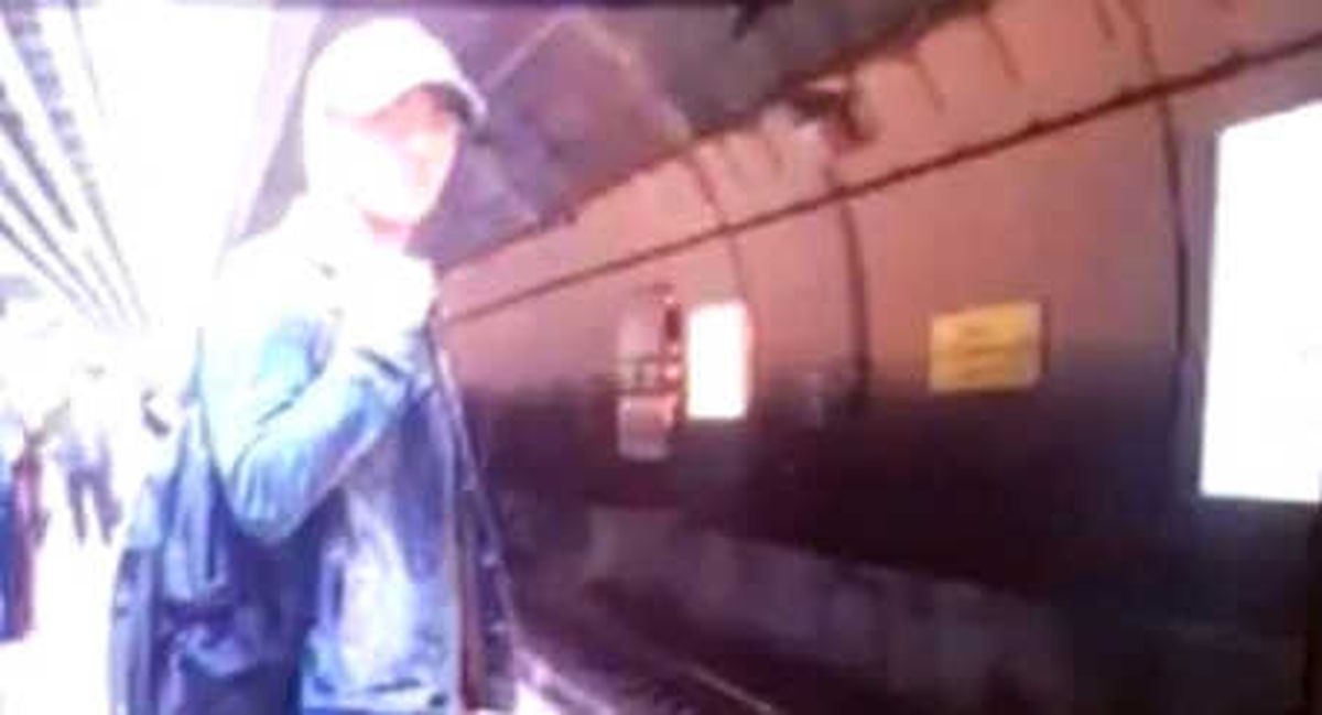 Marmaray\'da İntihar Eden Gencin Kimliği Belirledi
