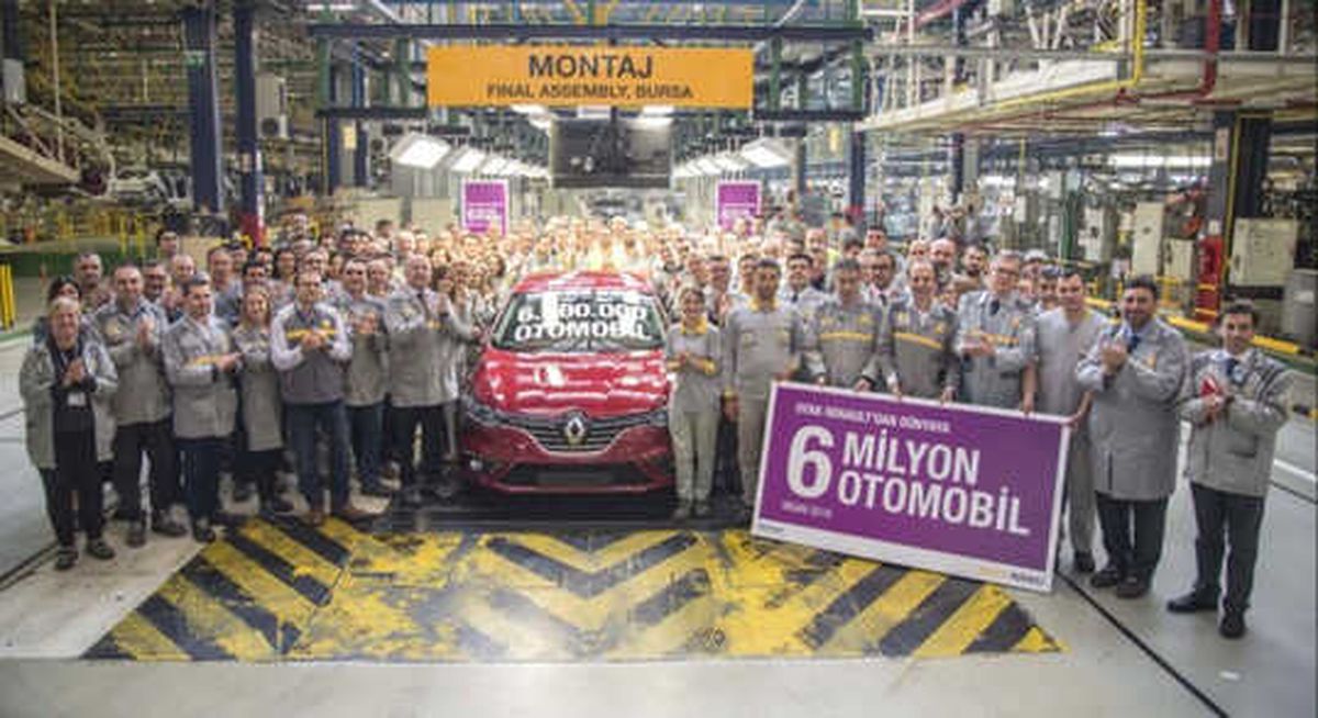 Oyak Renault, 6 Milyonuncu Otomobilini Banttan İndirdi