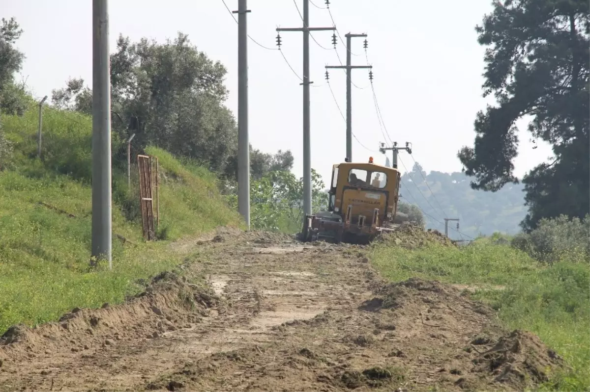 Söke\'de Yenikent ve Fevzipaşa Arasına Yeni Yol