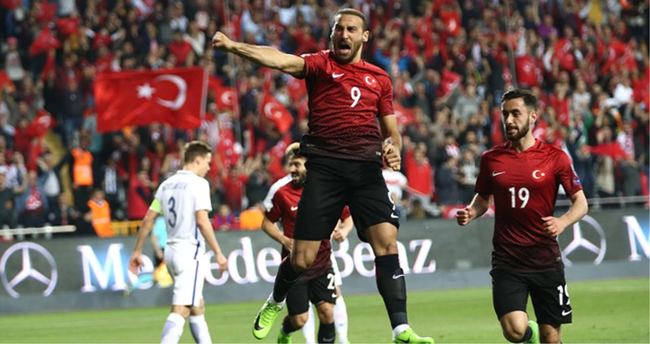 Türkiye, FIFA Sıralamasında 1 Sıra Yükseldi