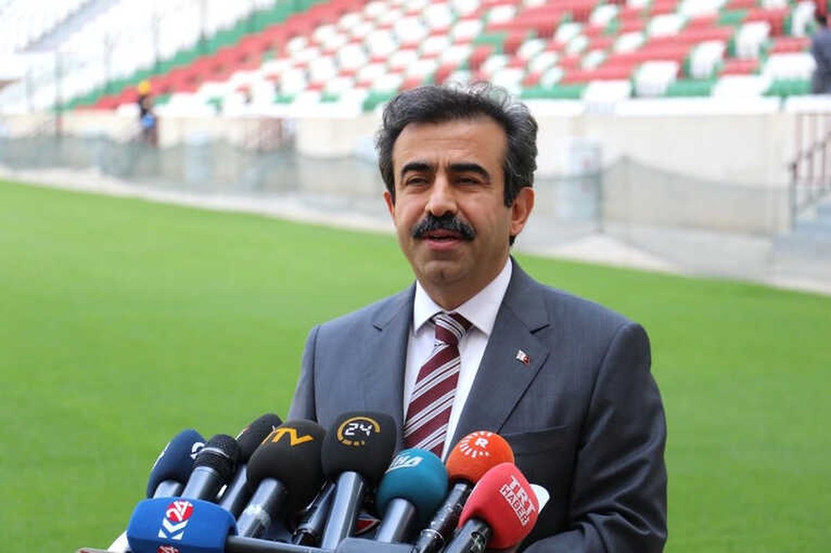 Vali Güzeloğlu: "9 Mayıs\'ta Kazanan Diyarbakır Olacak"