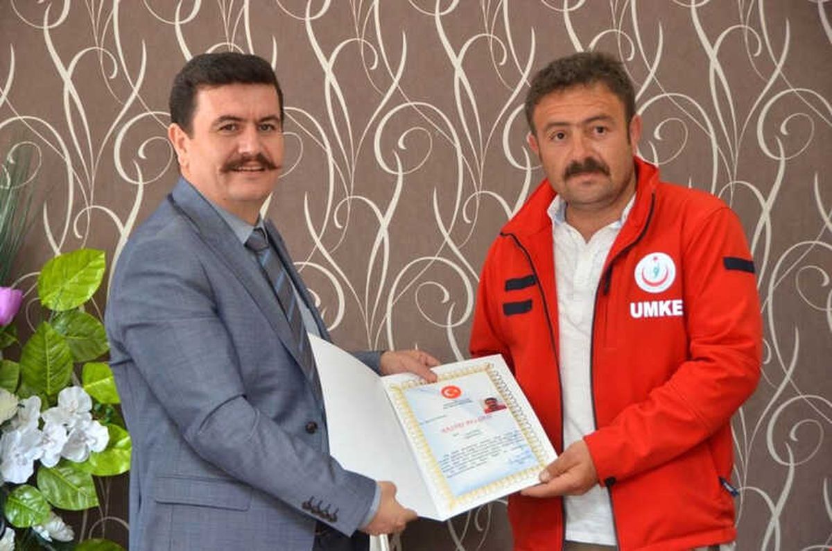 Afrin\'e Destek İçin Giden Umke Ekibine Başarı Belgesi