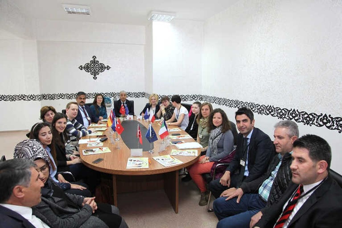 Ahlat\'ta "Erasmus +k201" Projesi