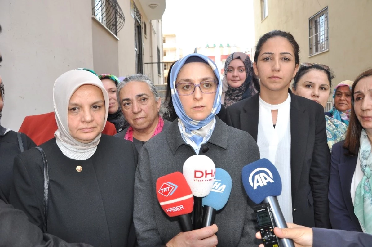 AK Parti Kadın Kolları Başkanı Lütfiye Selva Çam, Şehit Ailelerini Ziyaret Etti