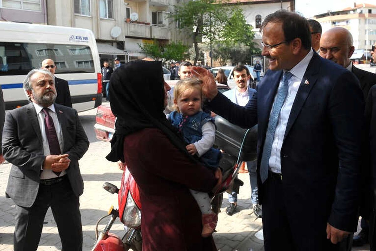 Başbakan Yardımcısı Çavuşoğlu: "2019\'dan İtibaren Türkiye Şaha Kalkacaktır"