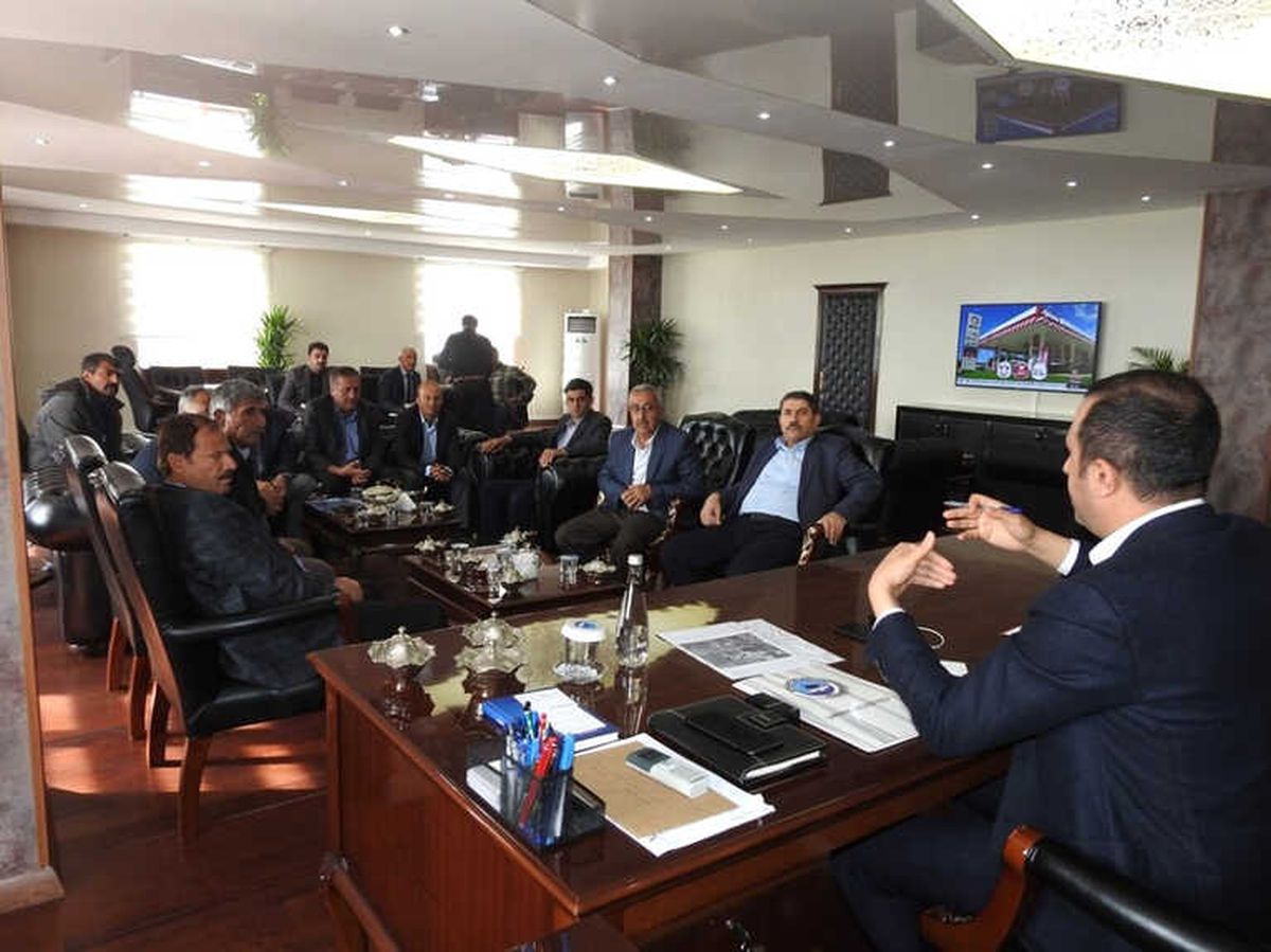 Başkan Bedirhanoğlu Mahalle Muhtarlarıyla Bir Araya Geldi