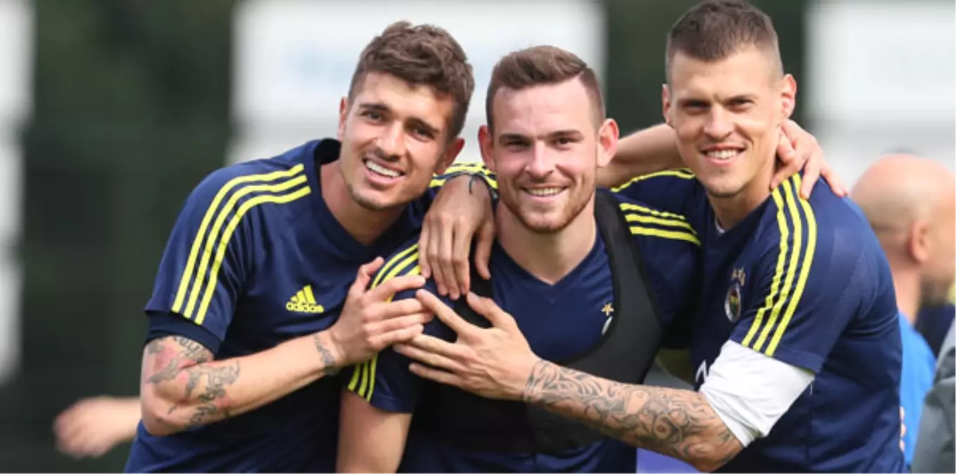 Fenerbahçe\'de Janssen Maç Kadrosuna Alındı!