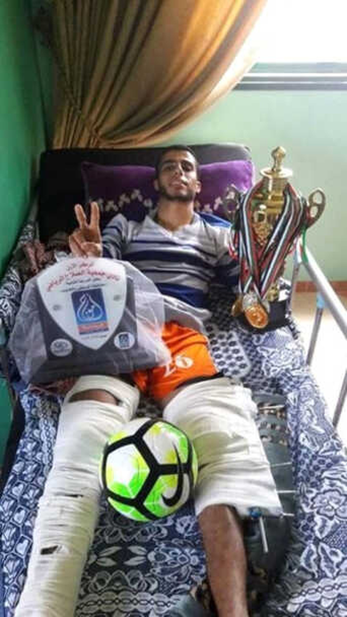 Gazze\'de İsrail Güçleri, Filistinli Bir Futbolcunun Hayalini Yok Etti