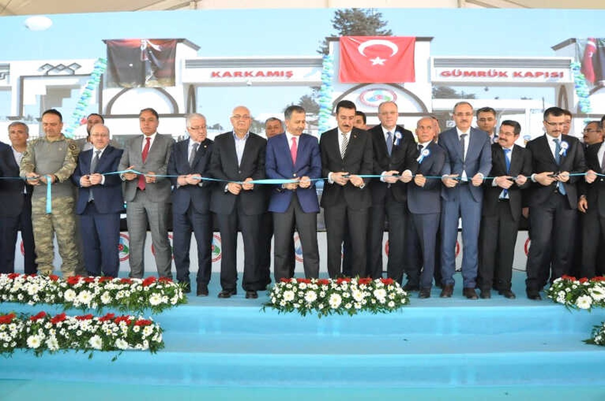 Gümrük Kapılarındaki Yazılımlar Yenilenecek