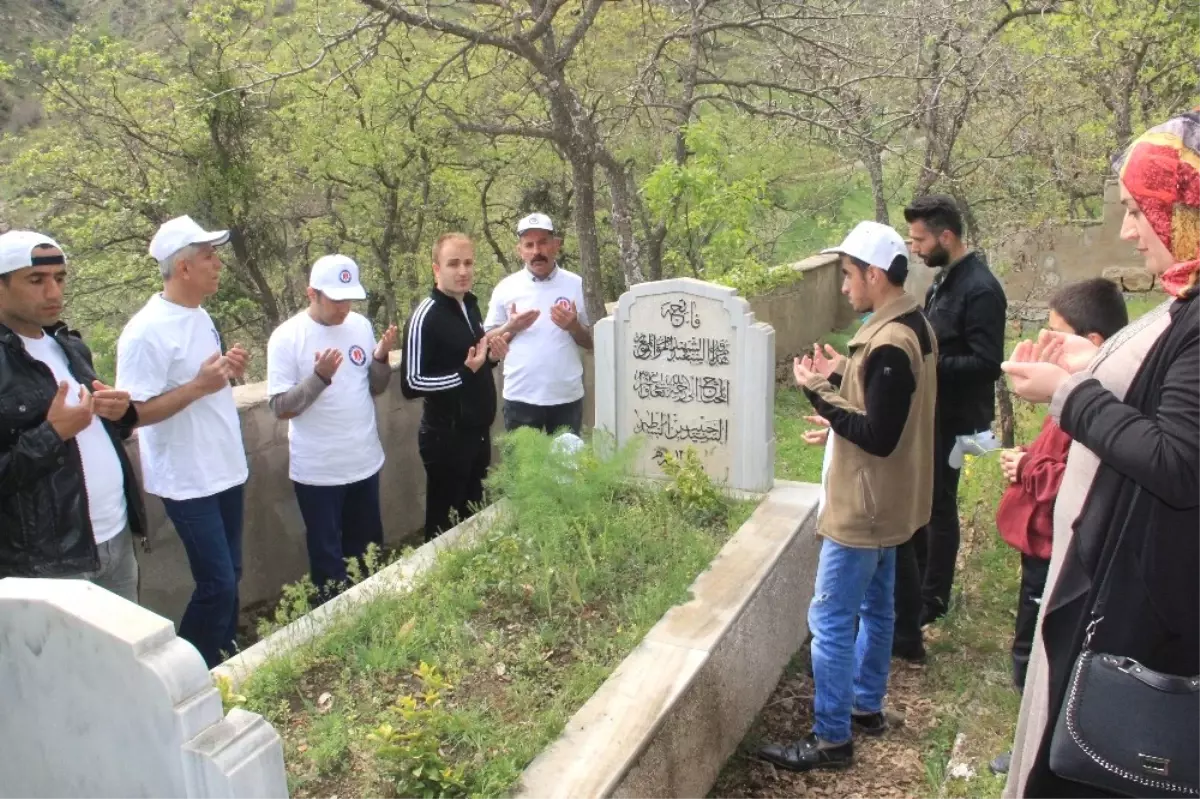 Hakkarili Engelliler Ülkemiz İçin Dua Etti