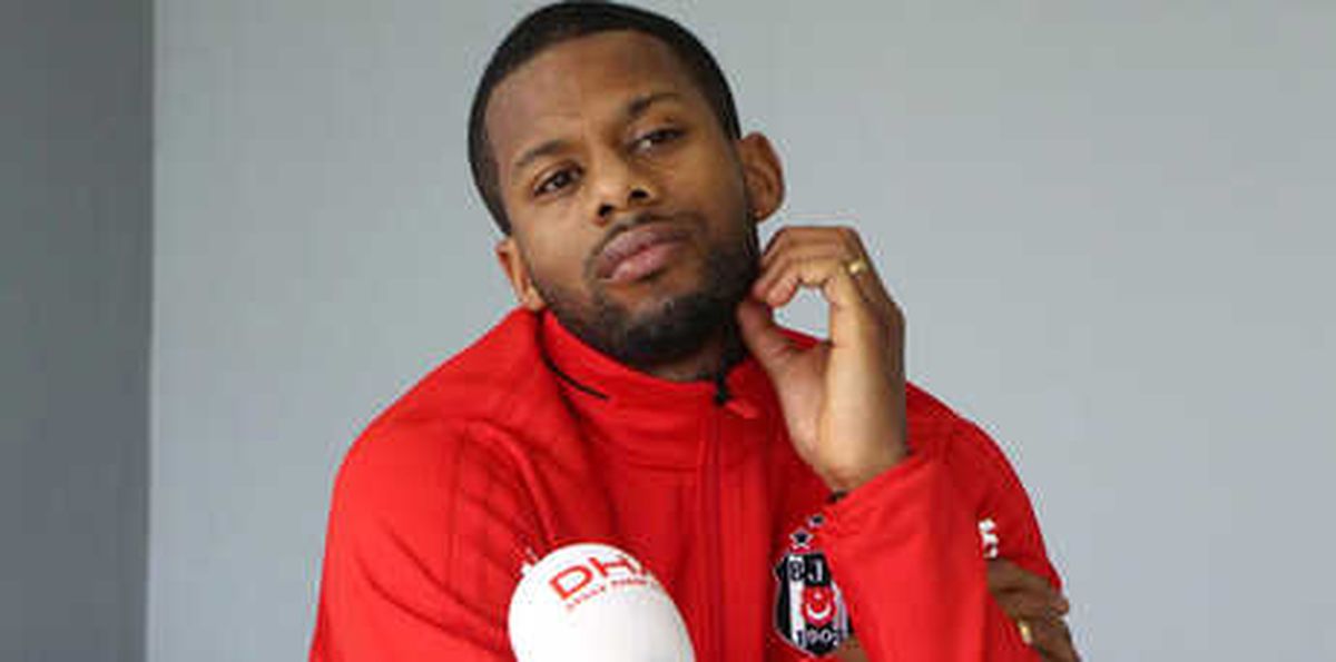 Jeremain Lens\'e Yönetimden Uyarı