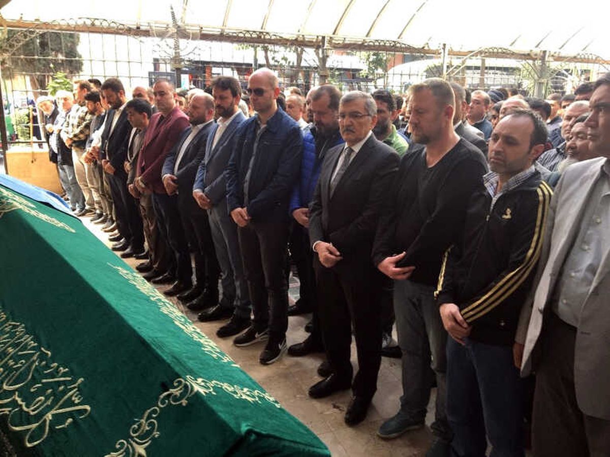 Marmaray\'da İntihar Eden Genç Son Yolculuğuna Uğurlandı