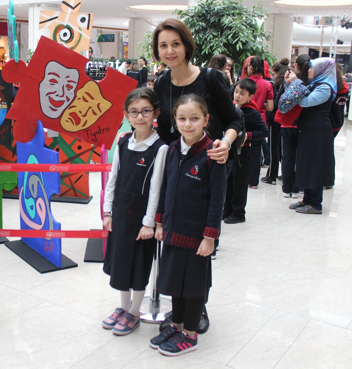 Osmangazi Okullarından Dünya Sanat Günü Sergisi