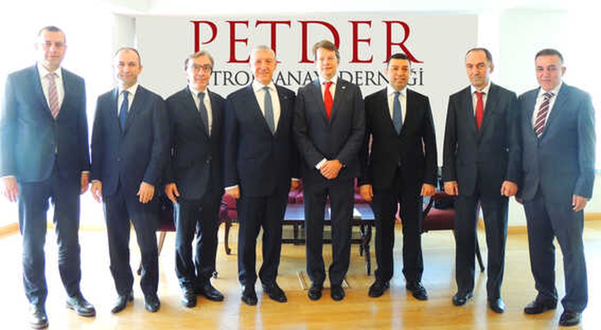 Petder\'in Yeni Yönetim Kurulu Belirlendi
