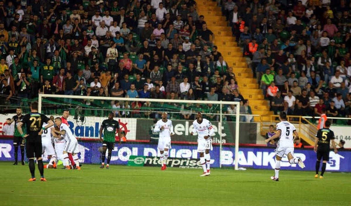 Spor Toto Süper Lig: T.m. Akhisarspor: 0 - Beşiktaş: 1 (Maç Devam Ediyor)