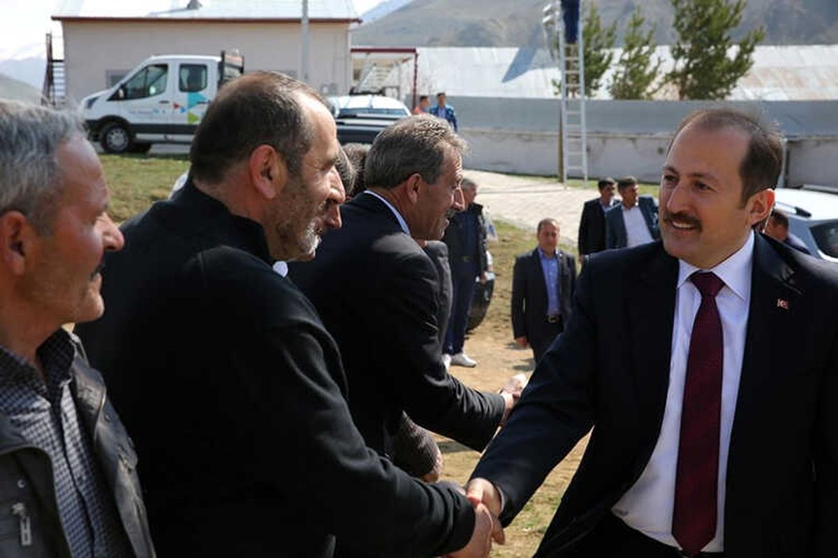 Vali Pehlivan Köy Muhtarları ile Bir Araya Geldi