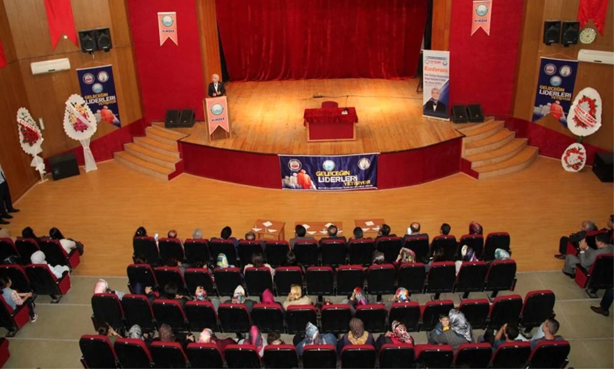 Yeni Türkiye Vizyonu Kapsamında İmam-Hatiplerin Rolü Konferansı Verildi