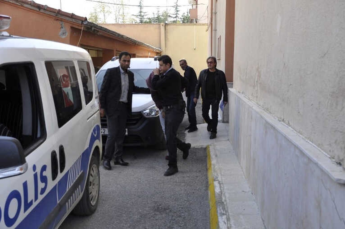 14 Yaşındaki Kız Çocuğuna İstismar Mesajla Ortaya Çıktı