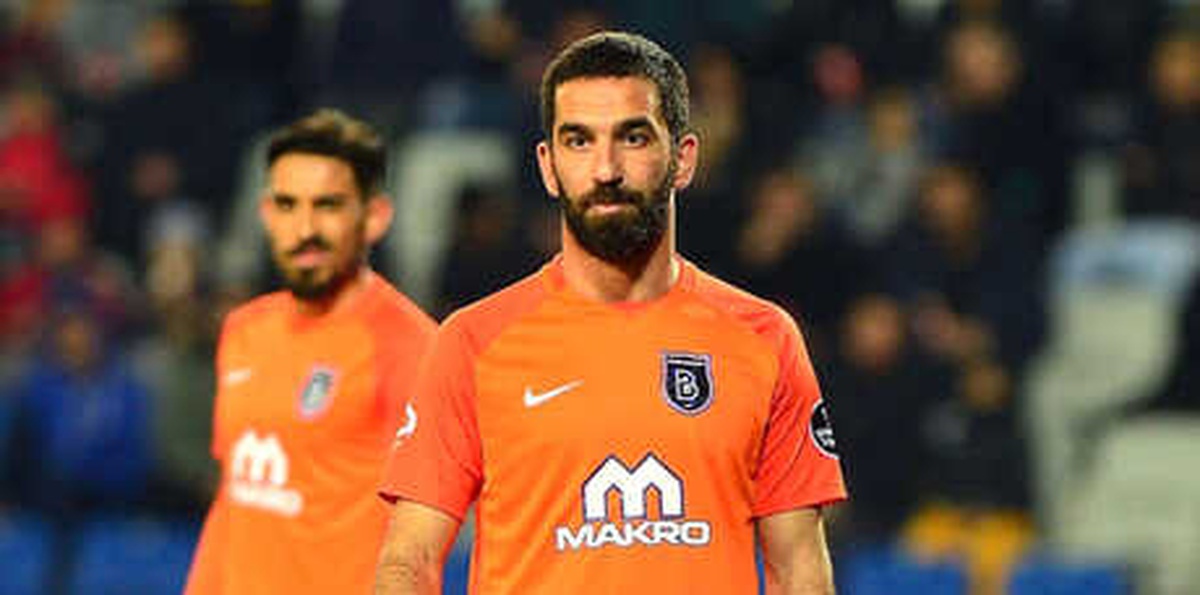Arda Turan, 2523 Gün Sonra Türk Telekom Stadyumu\'nda