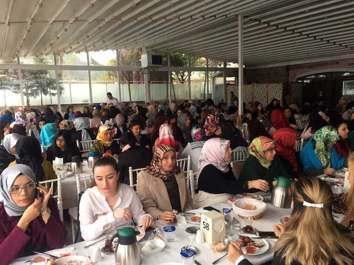 Bakan Sarıeroğlu\'ndan Çocuklu Kadın Memurların Yarı Zamanlı Çalışması ile İlgili Açıklama