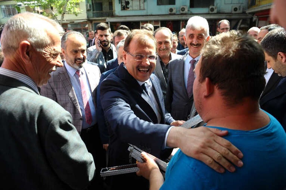 Başbakan Yardımcısı Çavuşoğu\'ndan Müjde