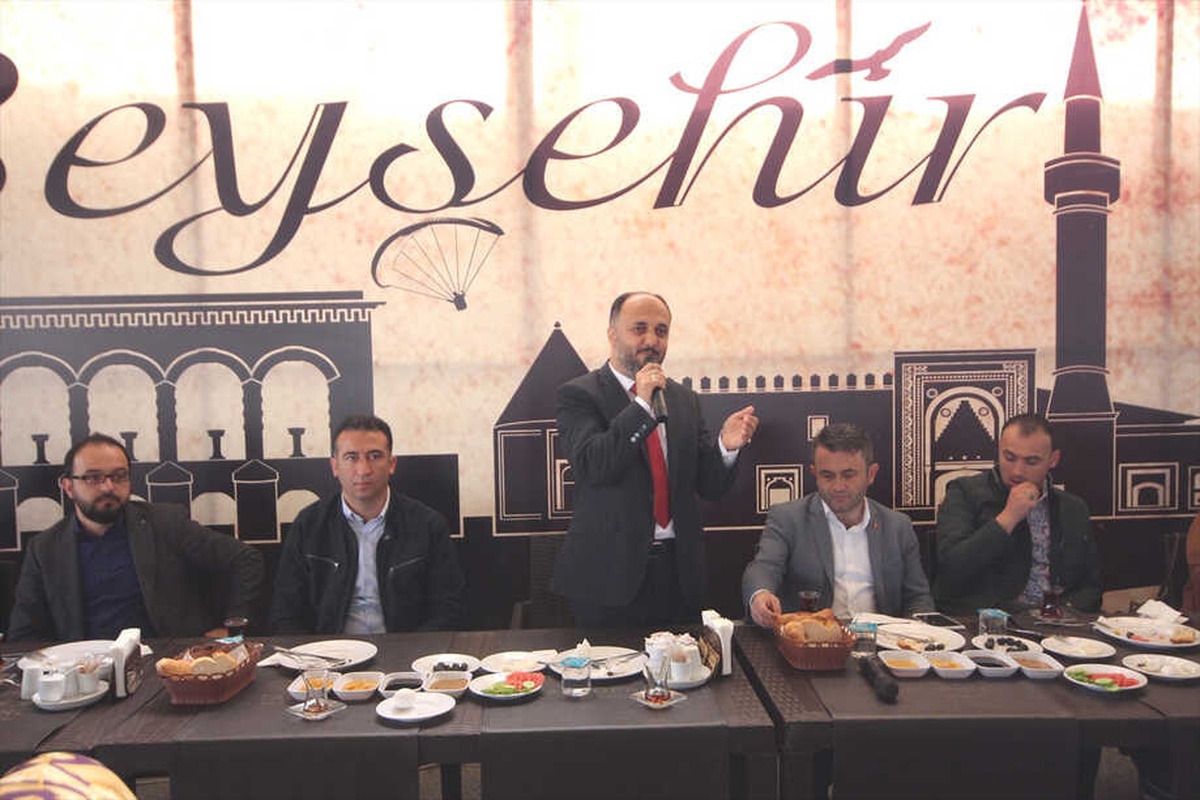 Başkan Özaltun, Anne ve Anne Adaylarıyla Buluştu