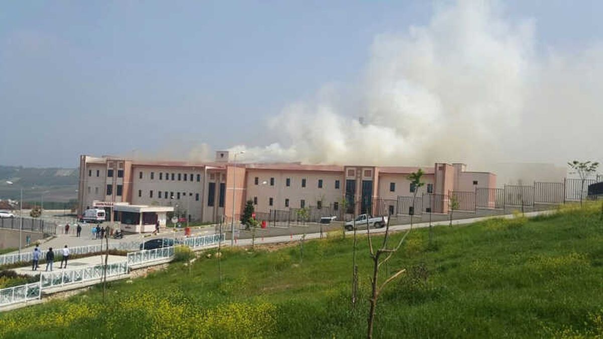 Bursa\'da Hastanede Yangın