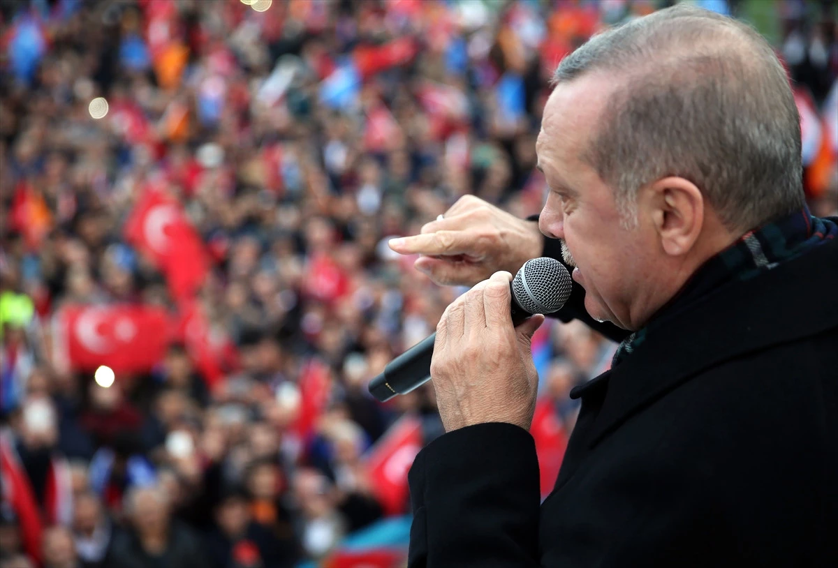 Cumhurbaşkanı Erdoğan, Avcılar\'da Halka Hitap Etti