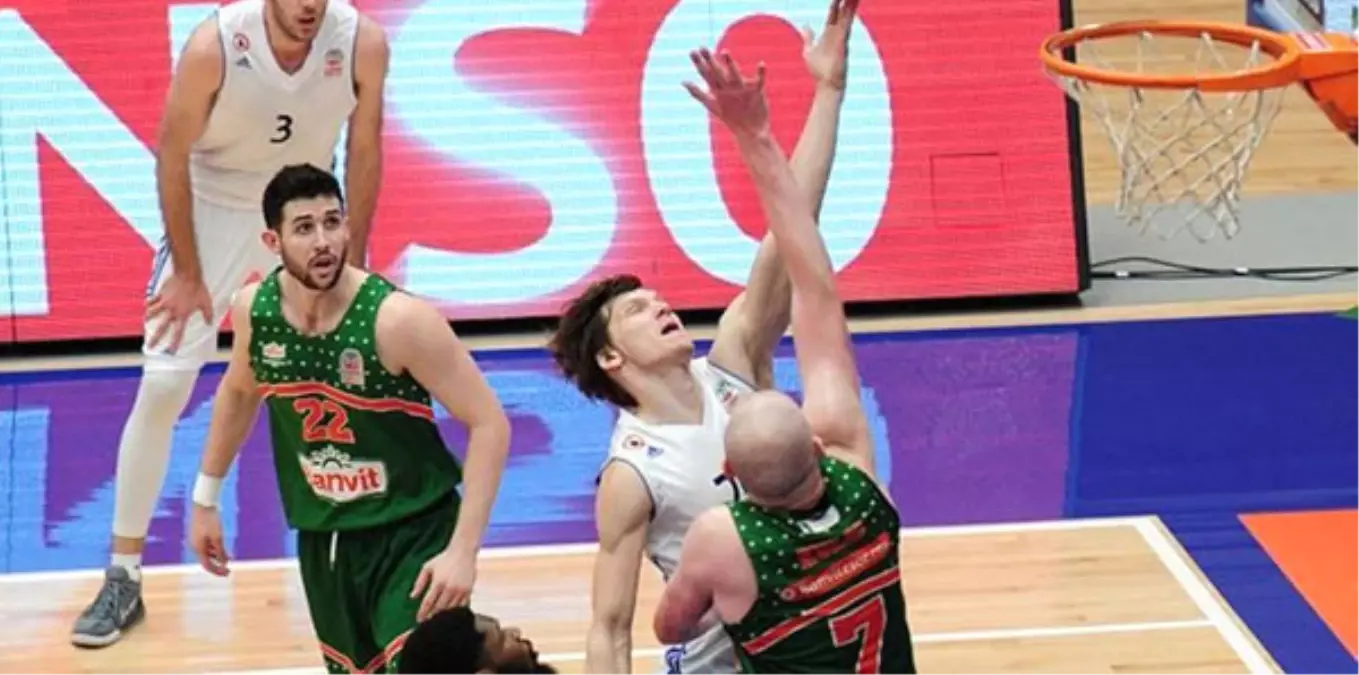 İstanbul Büyükşehir Belediyespor - Banvit: 65 - 72