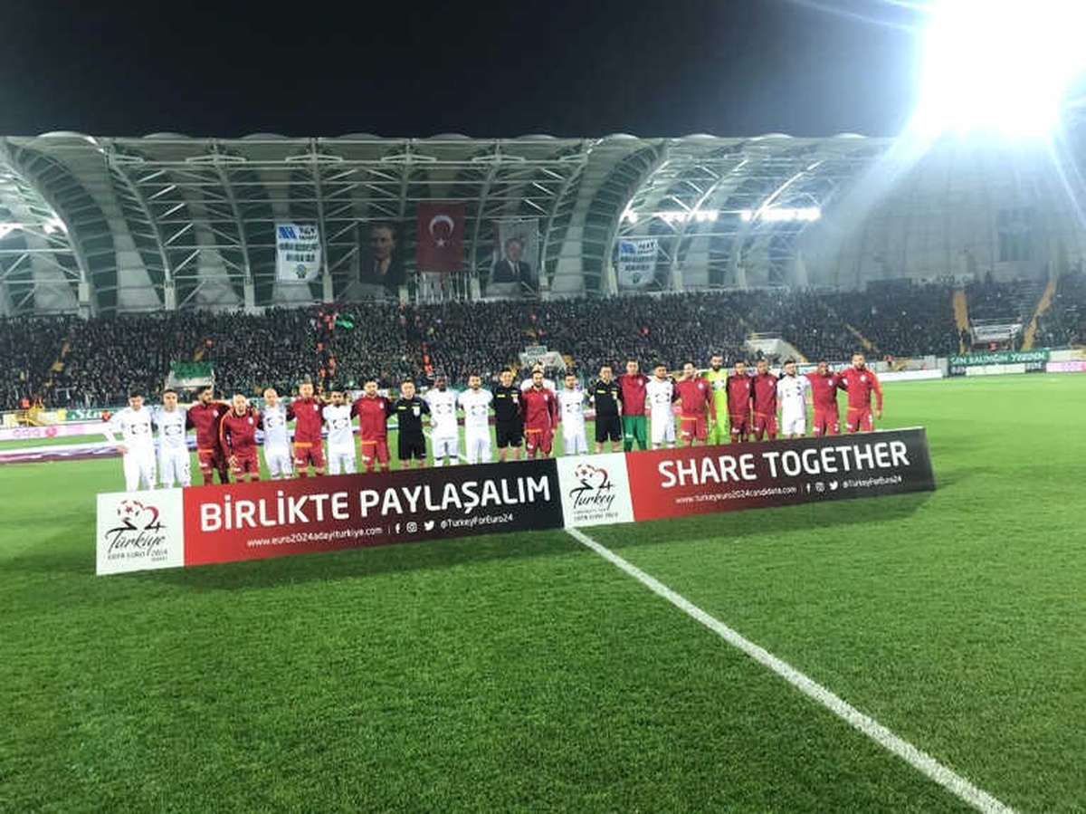 T.m. Akhisarspor Kupa Maçına Kilitlendi