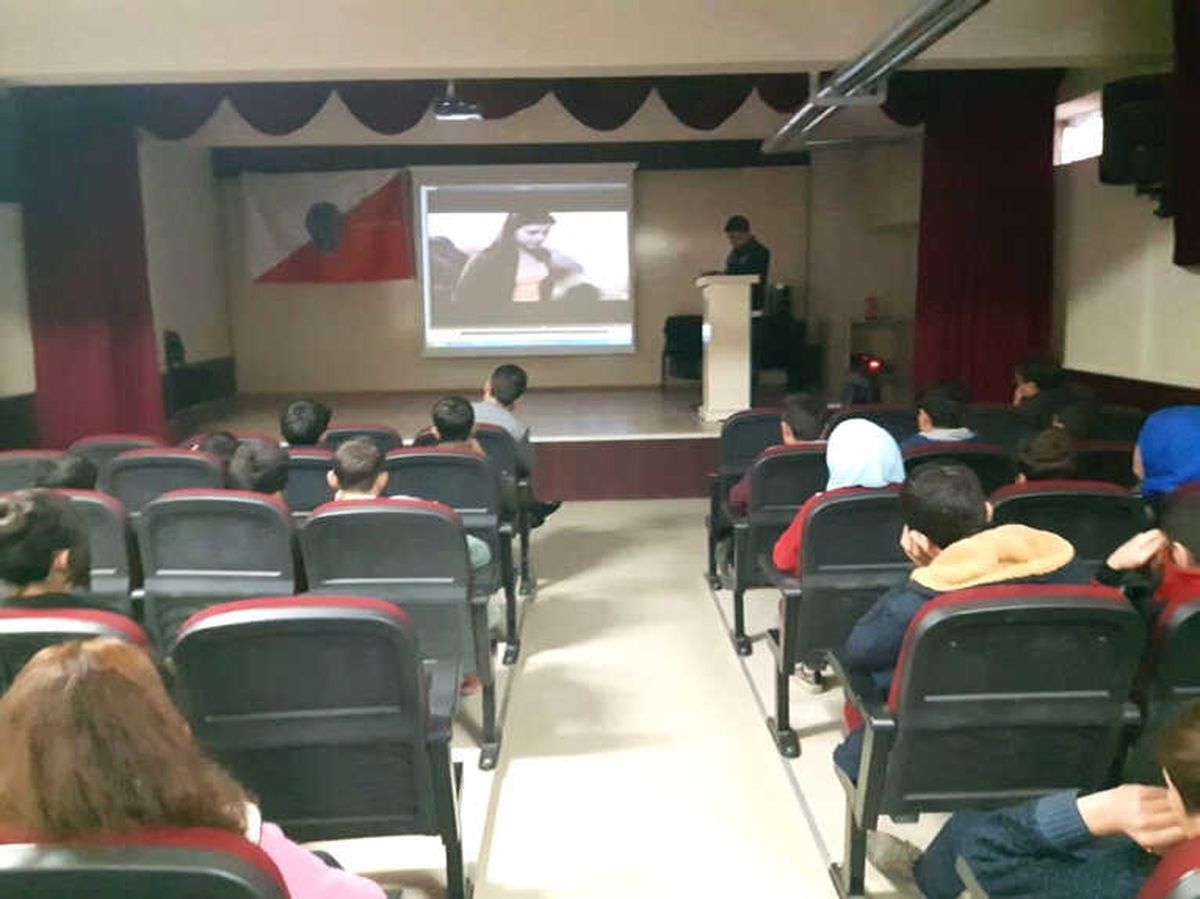 Tatvan Emniyeti İlçedeki 2 Bin 500 Öğrenciye Seminer Verdi