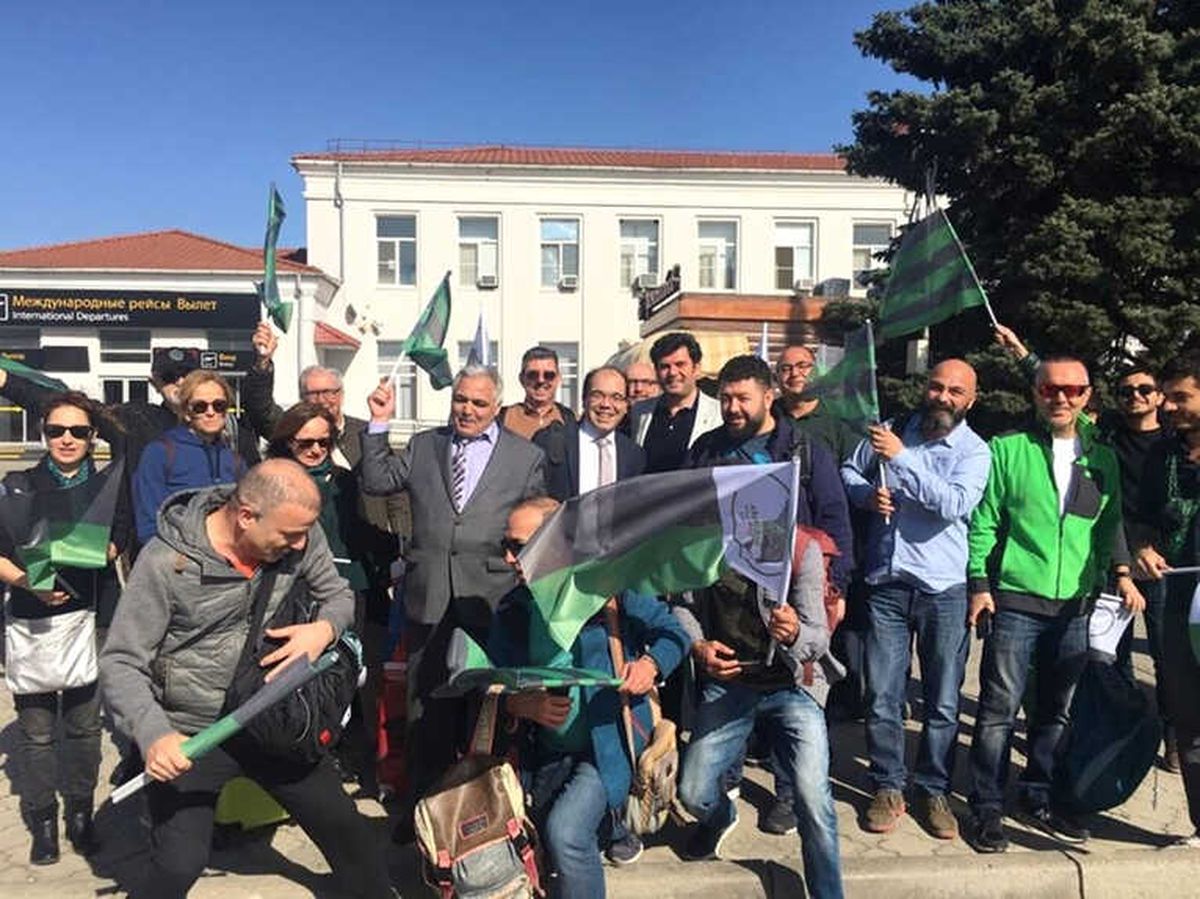 Türk Konsolosluğu Daçka\'yı Yalnız Bırakmadı