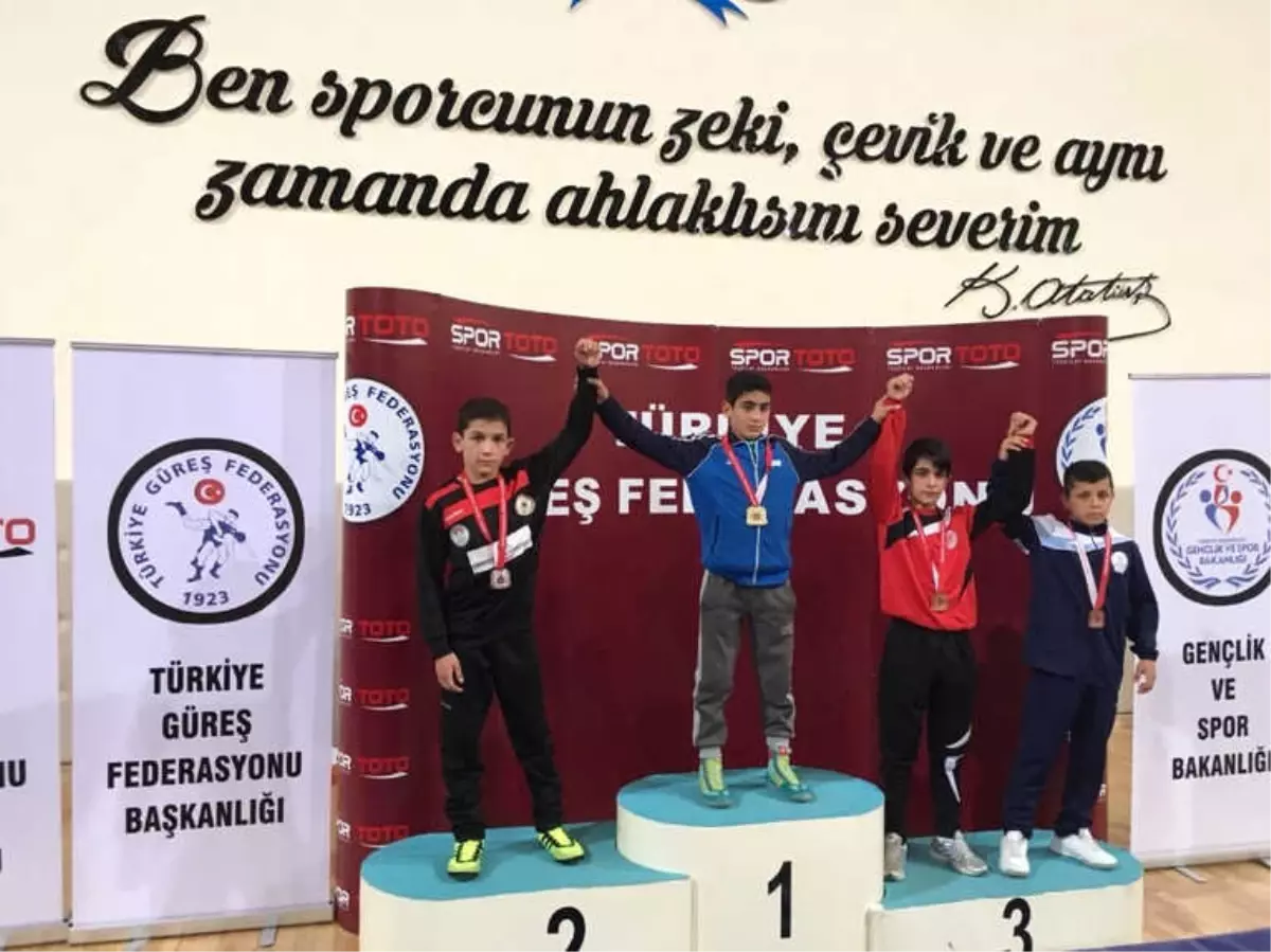 Umurbeyli Sporculardan Büyük Başarı