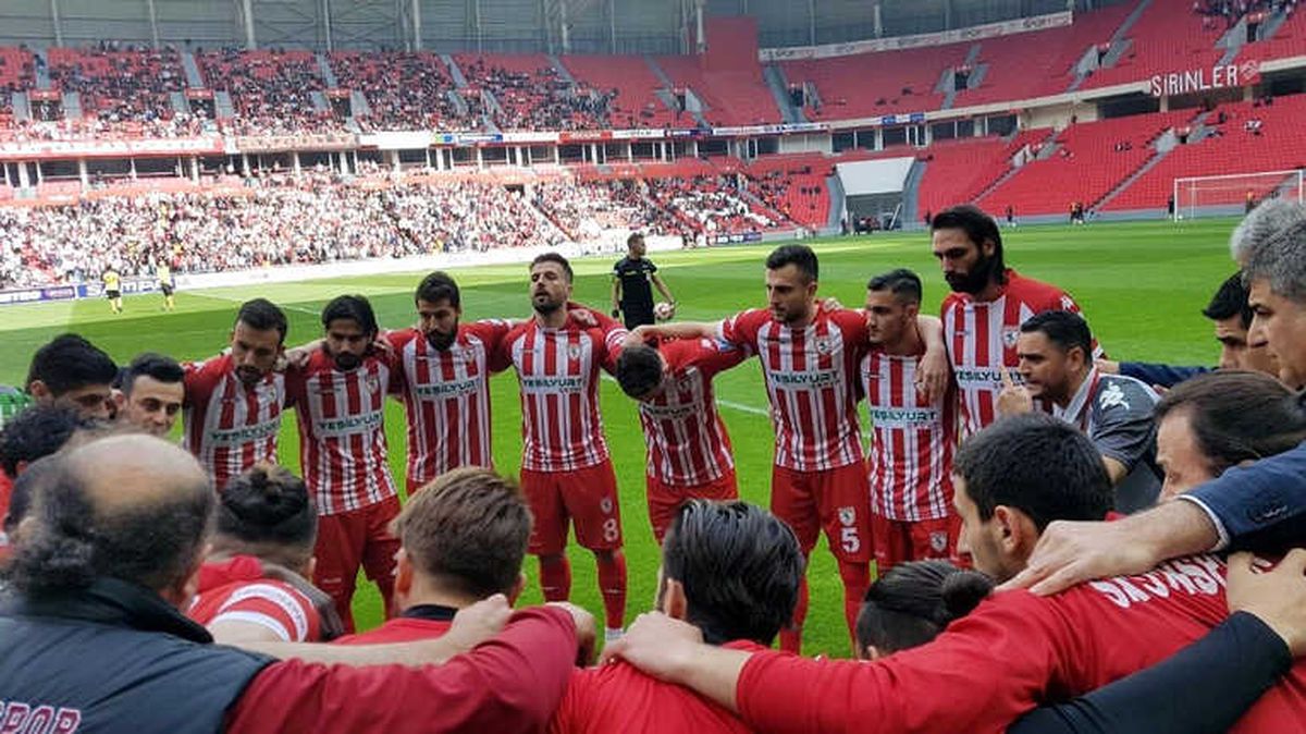 Yenilen Takım Ateş Hattına Düşecek