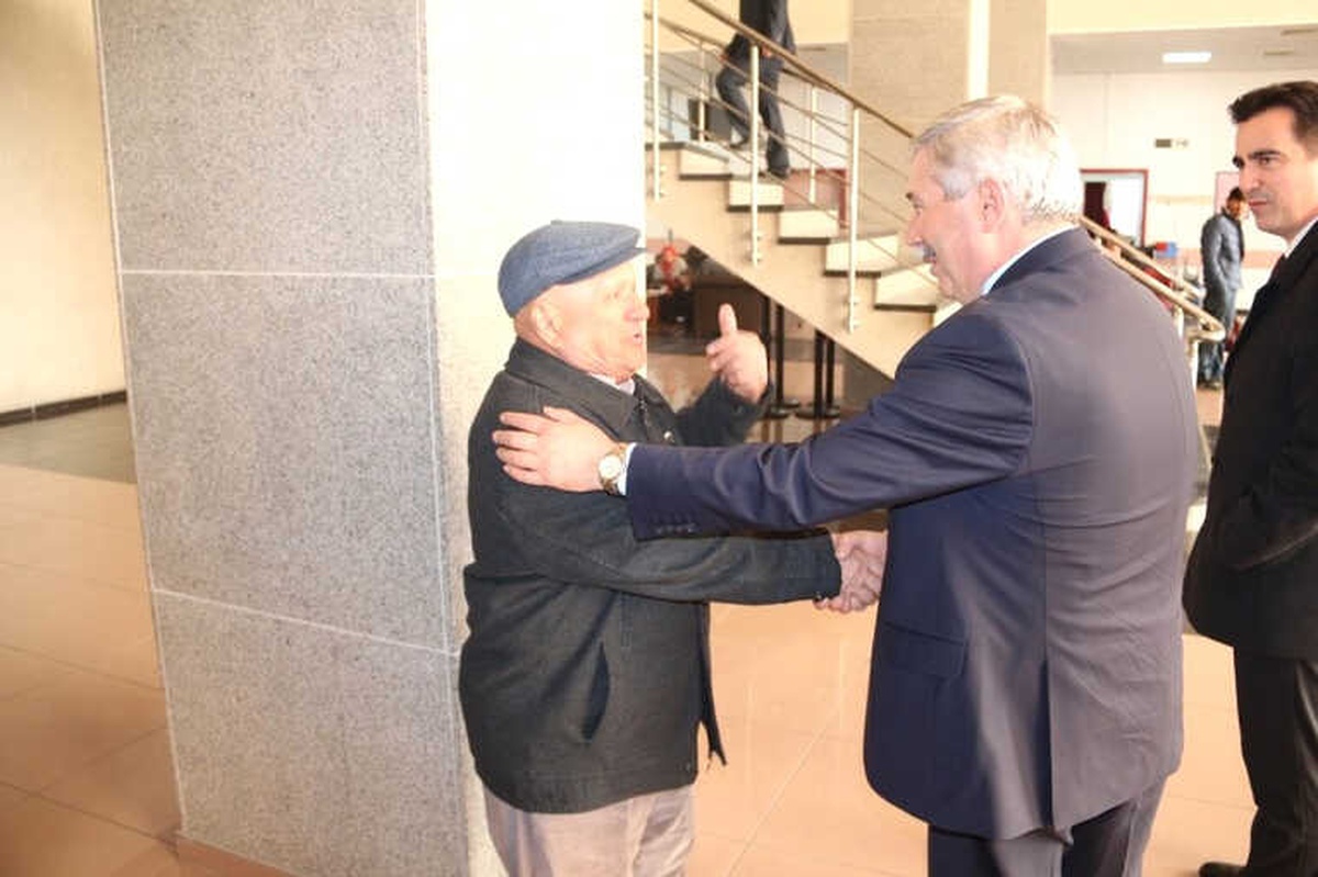 Yılmaz ve Karakaya\'dan Hasta Ziyareti