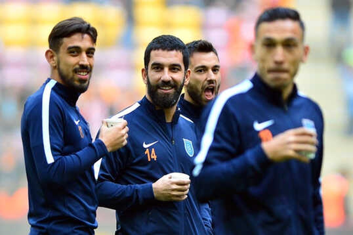 Arda Turan, Eski Takımına Karşı 11\'de