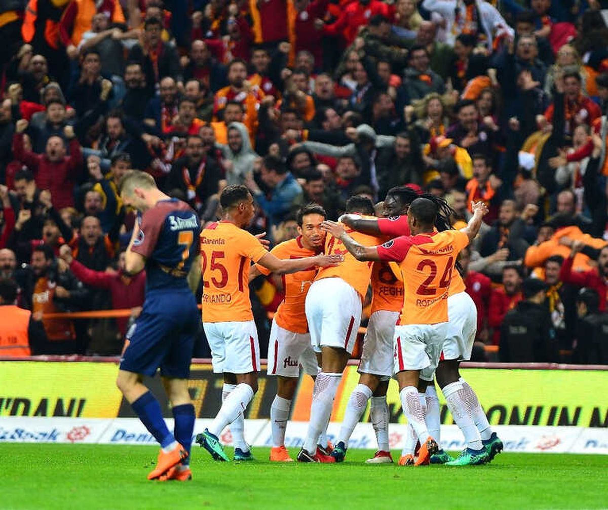 Galatasaray, Başakşehir\'i 5 Maç Aradan Sonra Yendi