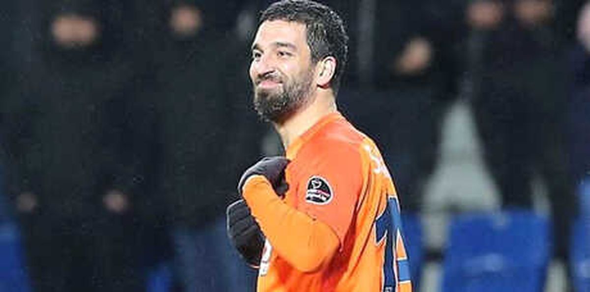 Galatasaray Taraftarından Arda Turan\'a Islık
