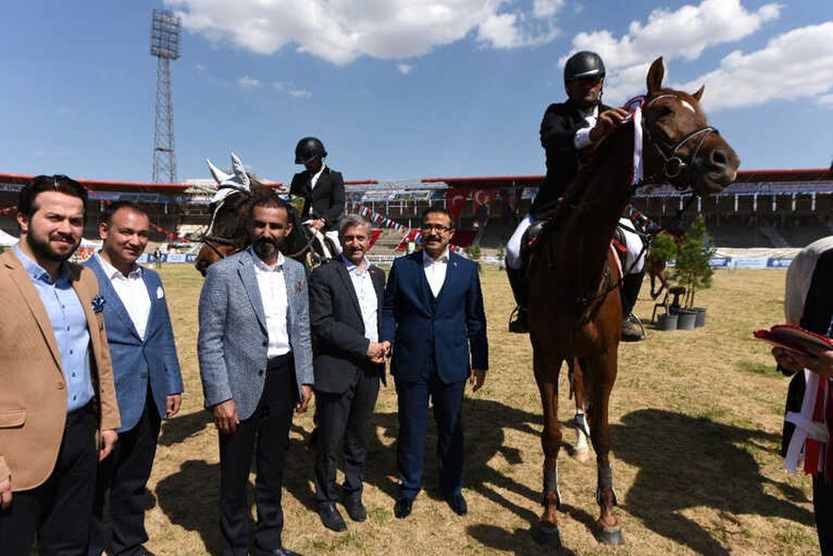 Şahinbey\'de Atlı Spor Dalında Bir İlk