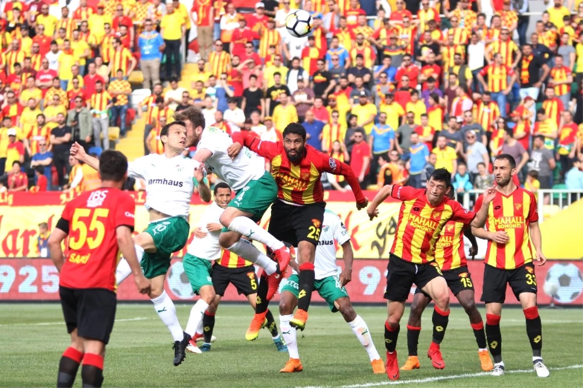 Spor Toto Süper Lig: Göztepe: 2 - Bursaspor: 1 (Maç Sonucu)
