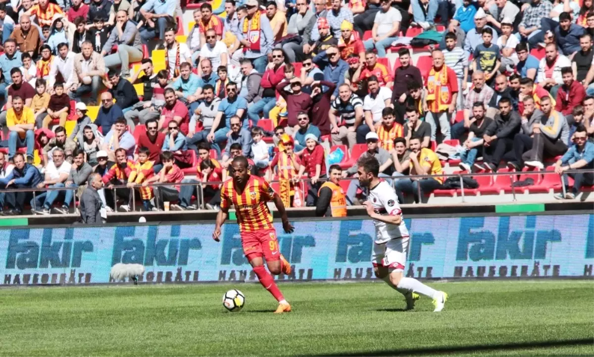 Spor Toto Süper Lig: Kayserispor: 3 - Gençlerbirliği: 2 (Maç Sonucu)