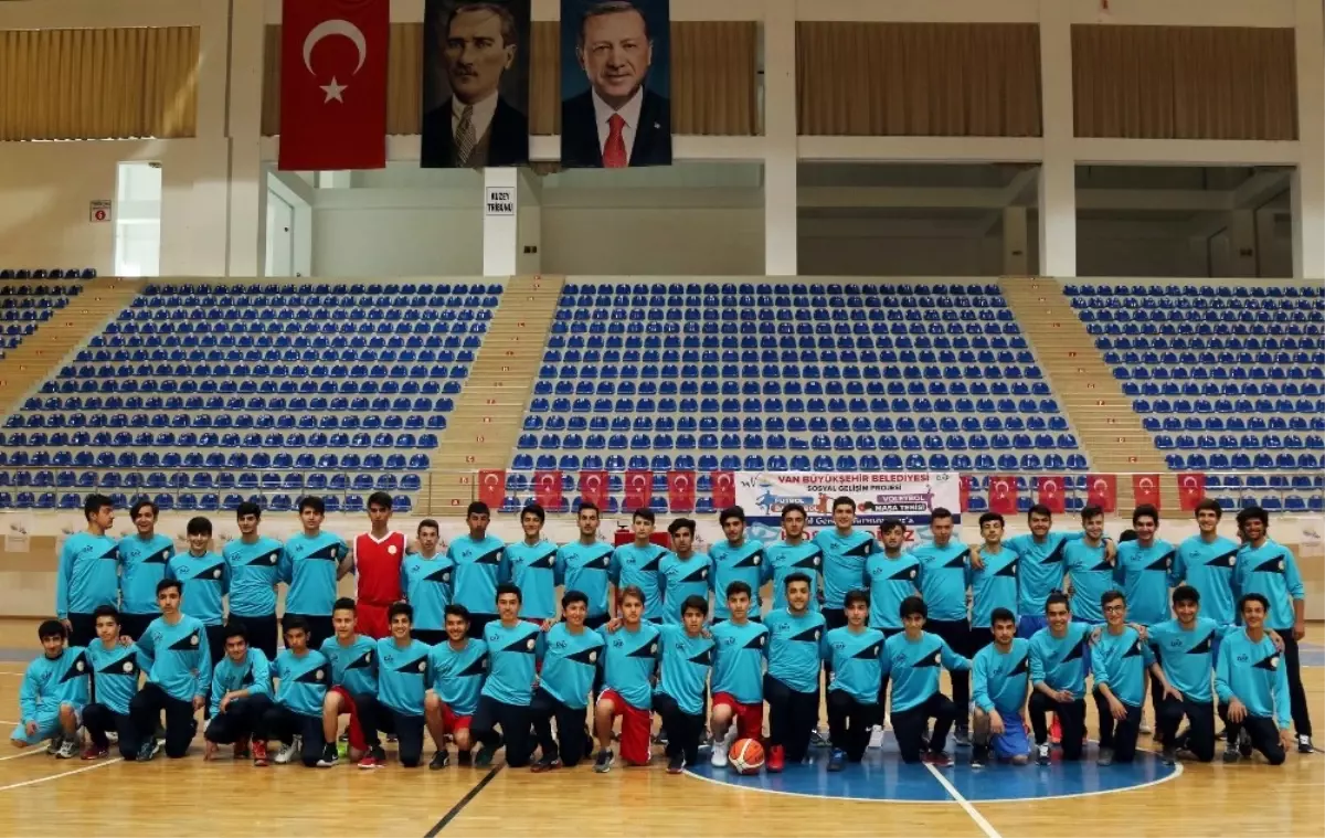 100. Yıl Turnuvalarında Basketbol Heyecanı