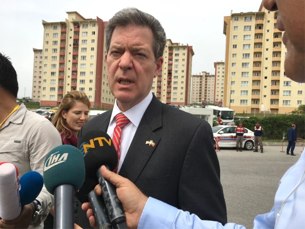 ABD Elçisi Brownback\'den "Papaz Brunson" Açıklaması