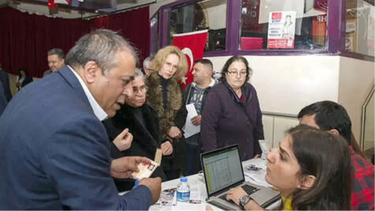 CHP İngiltere Başkanını Seçti